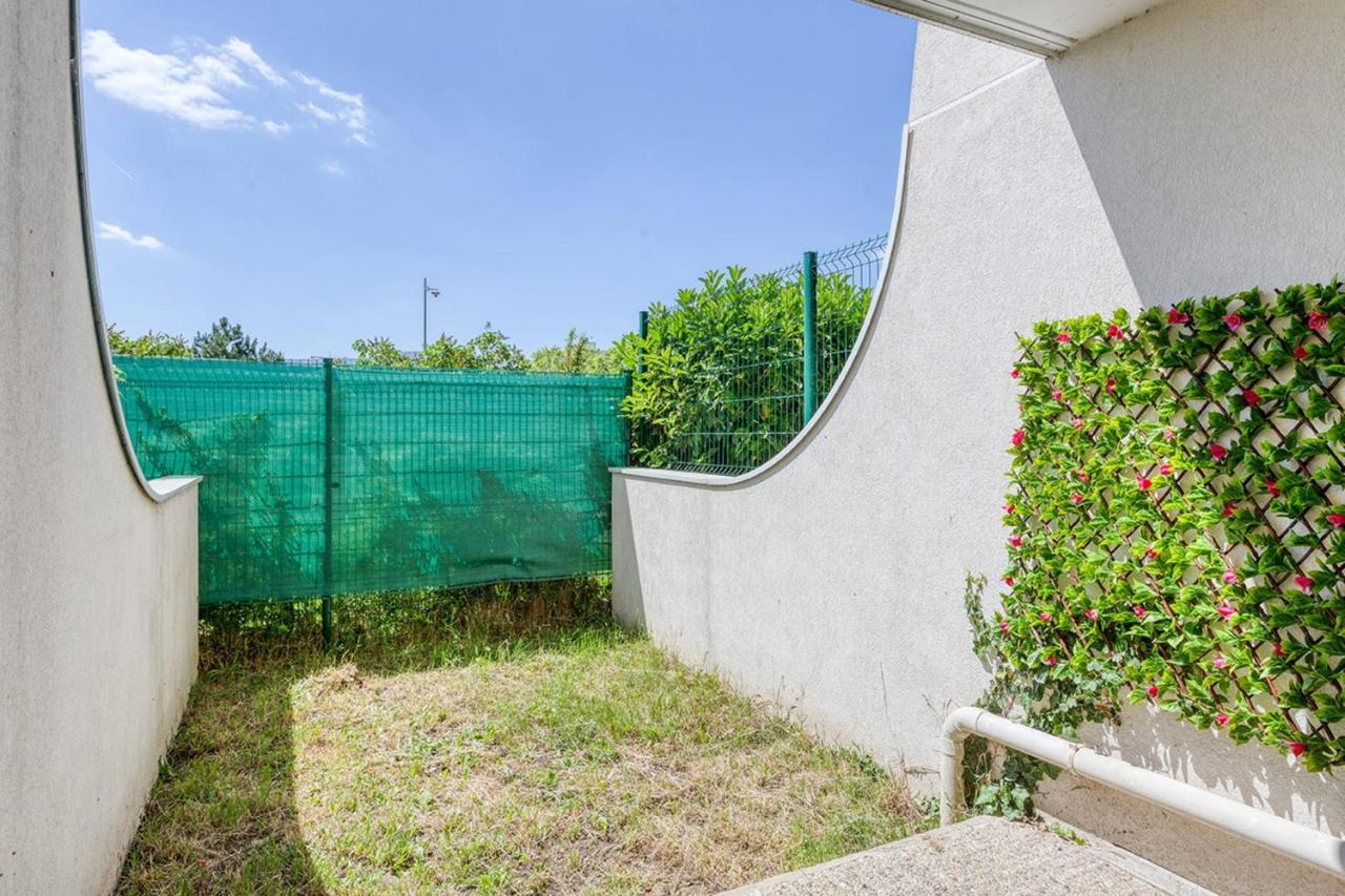 Leclat Verdoyant De Noisy - Jardin エクステリア 写真